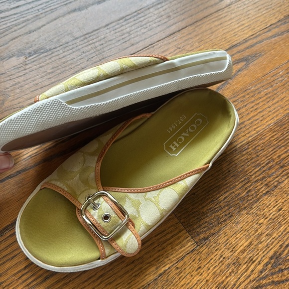Coach Bonny Signature buckle strap sandals in chartreuse. Canvas upper. Size 8. - Picture 2 of 5